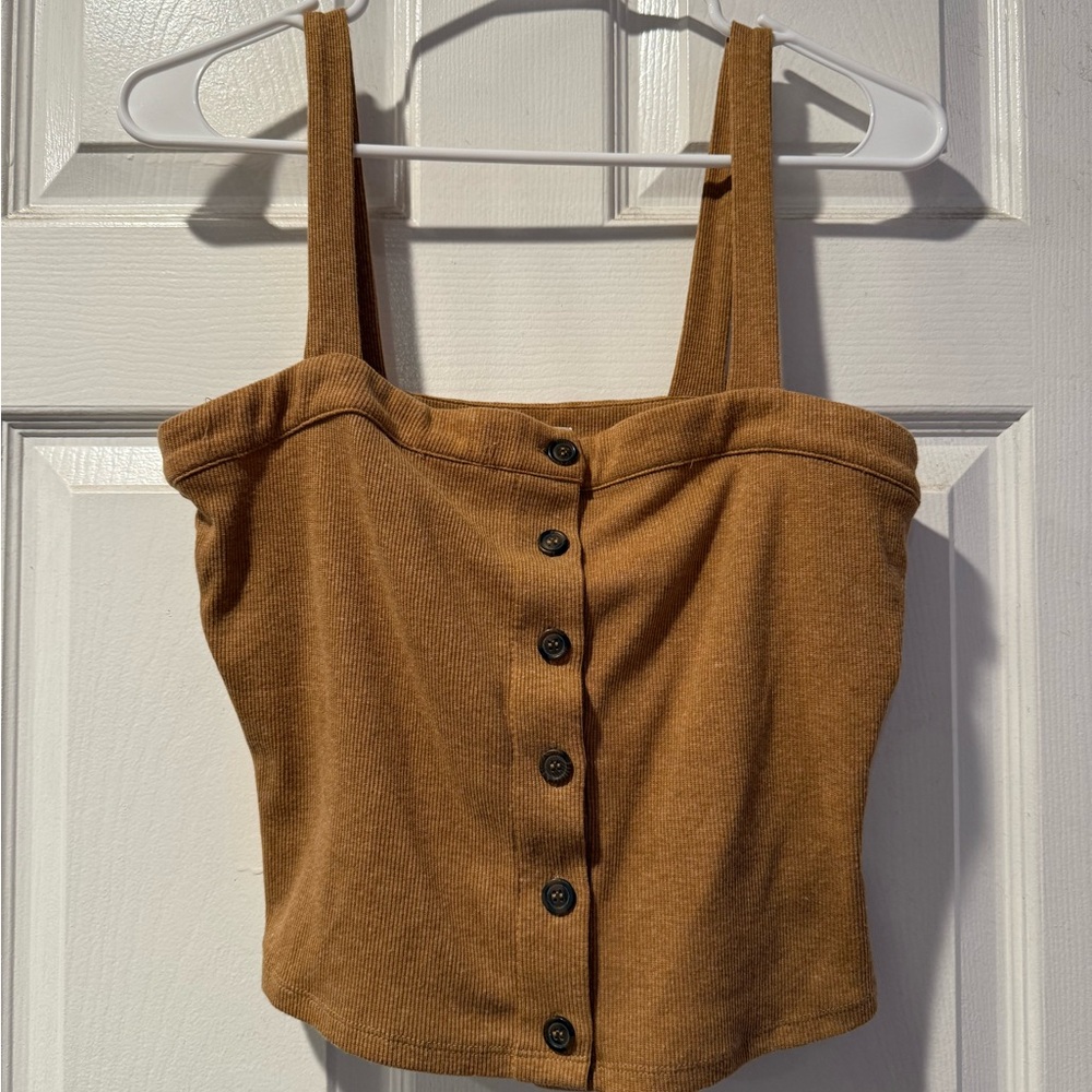 Lilyful Light Brown Button-Up Women's Tank Top